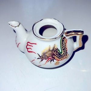 Vintage Kutani Dragon Enamel & Gold Teapot Japan